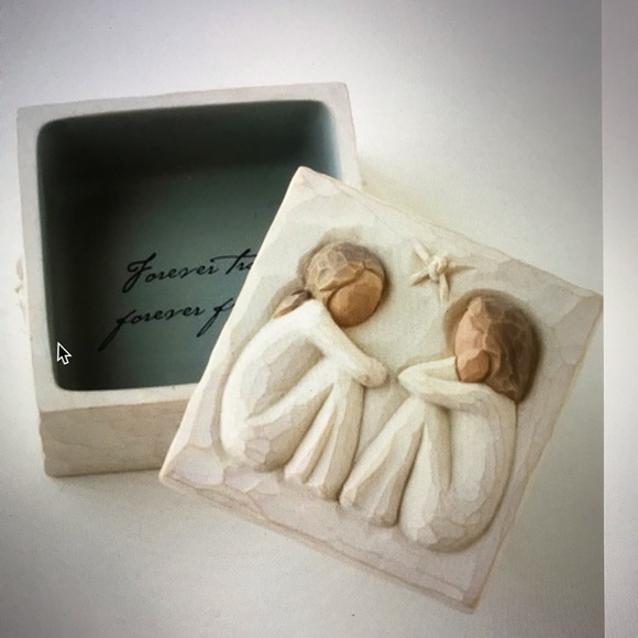 Willow Tree Friendship Keepsake Box NEW - Picture 7 of 7